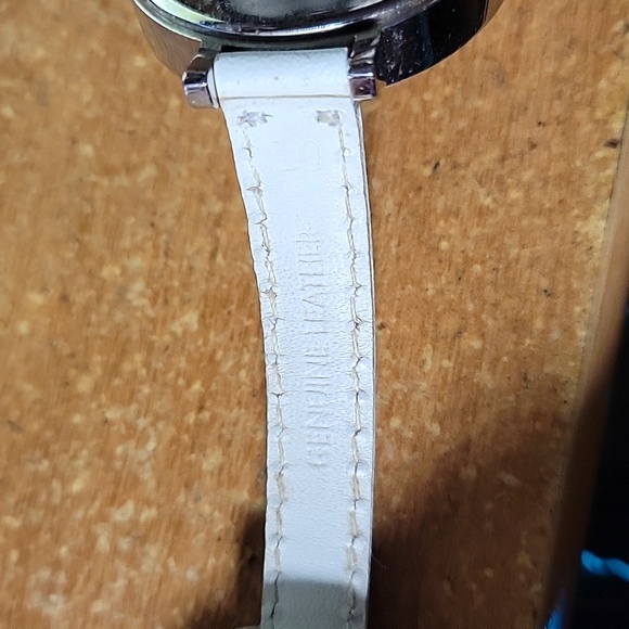 Coach Signature Watch in Pastel and White - Picture 7 of 8